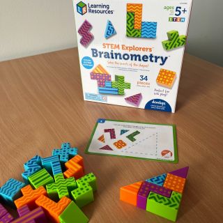Sada Brainometrie™ nabízí dětem zábavný způsob, jak rozvíjet logické a prostorové dovednosti 🧠 prostřednictvím 3D...